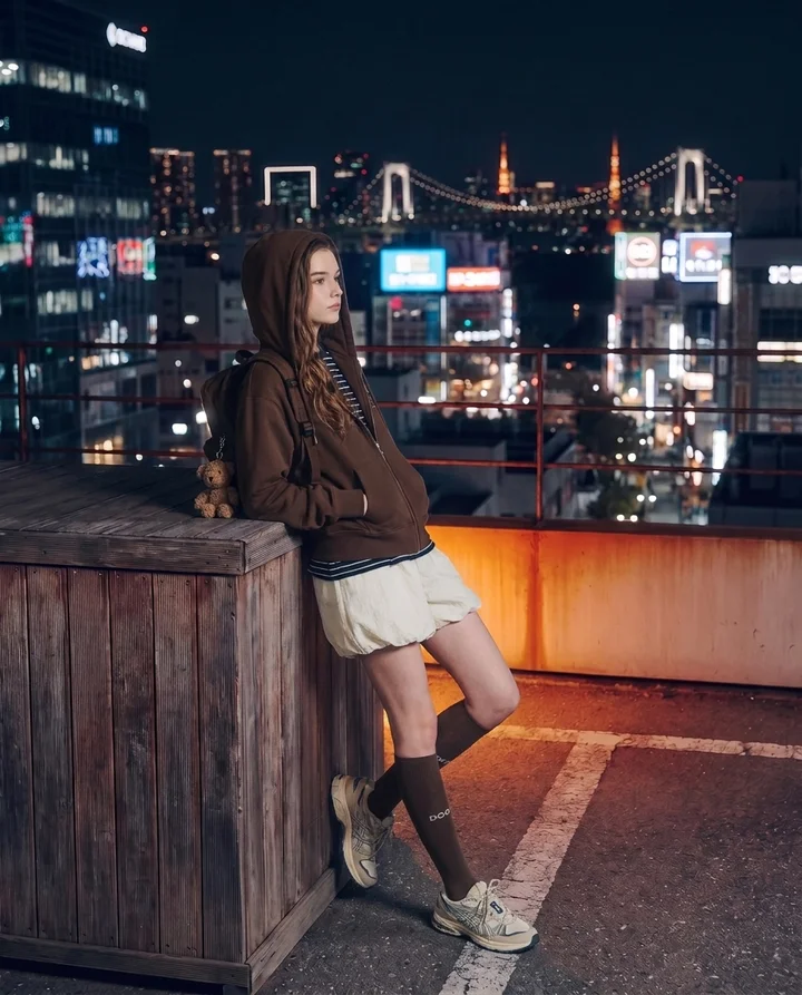 MUSINSA-lookbook 뉴발란스 아티스트 아이유의 가을 모멘트 뉴발란스와 함께한 아이유의 헤리티지&amp;컬러 블록 스타일링. 2